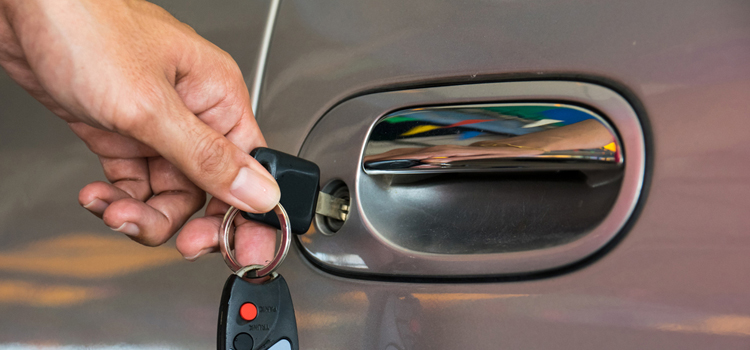 Car door lock repair in La Crescenta-Montrose